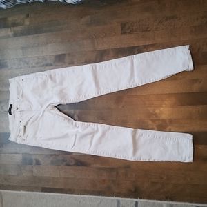 White Jeans 25